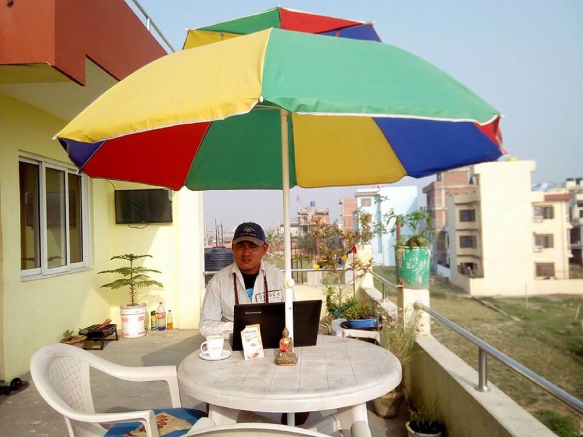 Lalitpur Everest Home Stay Apartment מראה חיצוני תמונה